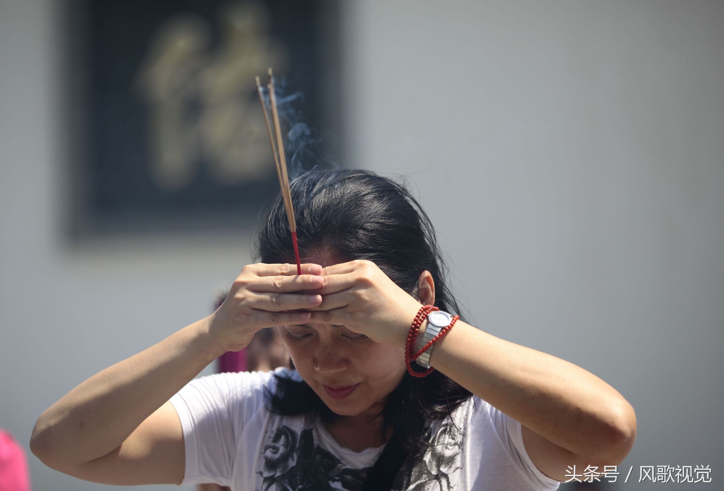 立堂师傅说堂口初一十五才能上香(初一十五给仙家全天上香行吗)