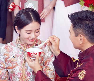 立完堂口梦见自己结婚(立完堂口怎么和仙家沟通)