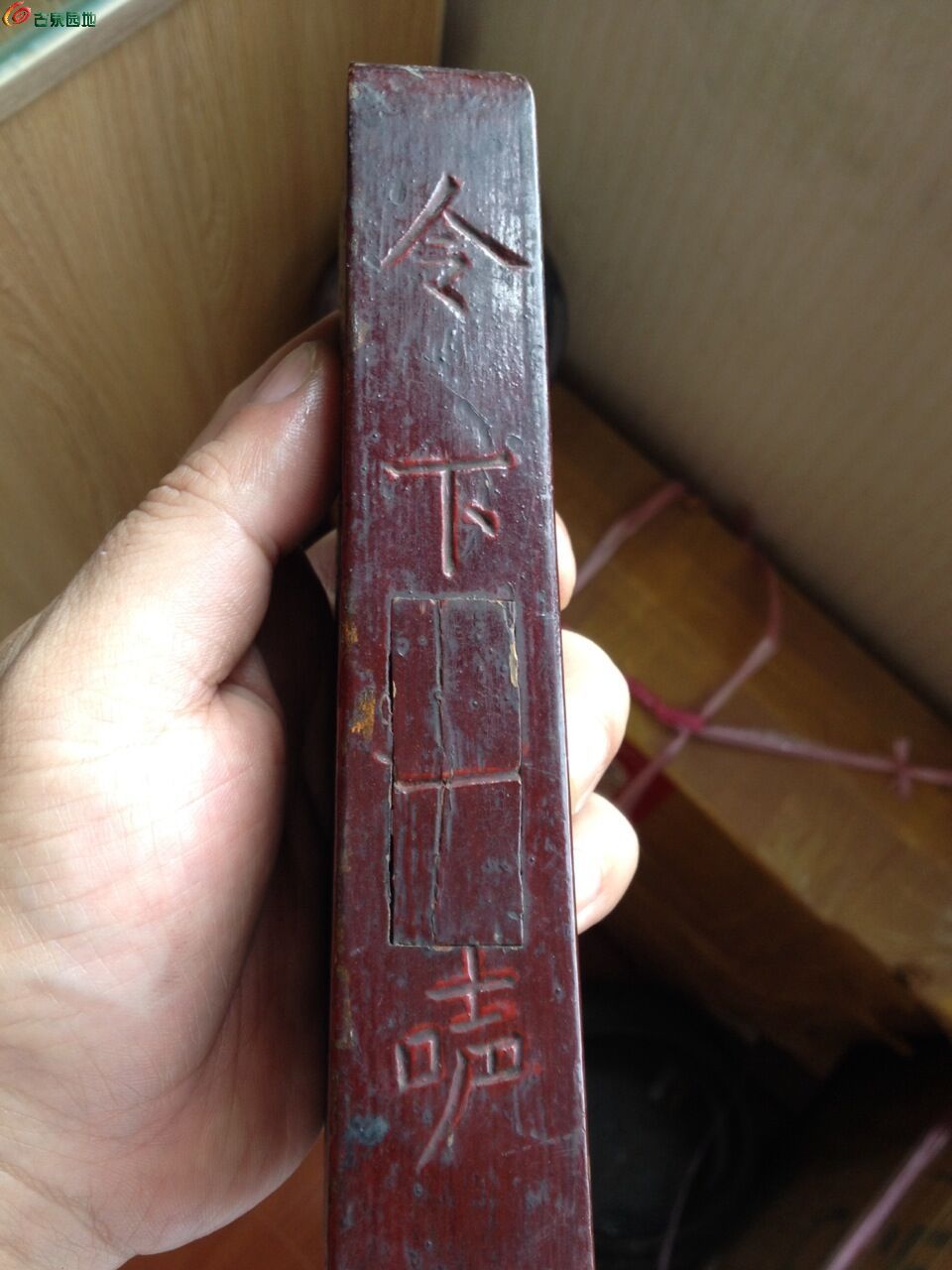 立堂口后梦到两个令牌是啥意思呀(立堂口正常给师傅多少钱)
