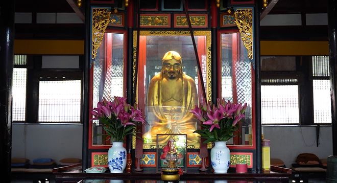 寺庙为什么不立堂口呢(寺庙里为什么不能乱说话)