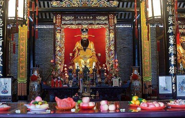 立堂口都是需要供奉哪些神仙呢(立堂口都是需要供奉哪些神仙呢视频)