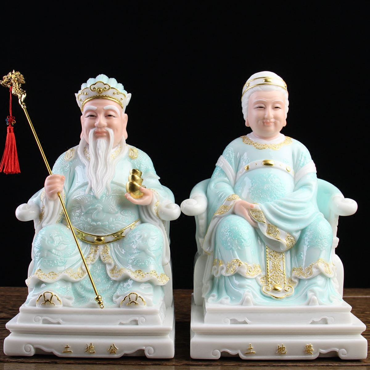 立堂口必须要供奉土地公公婆婆吗(立堂口必须要供奉土地公公婆婆吗为什么)