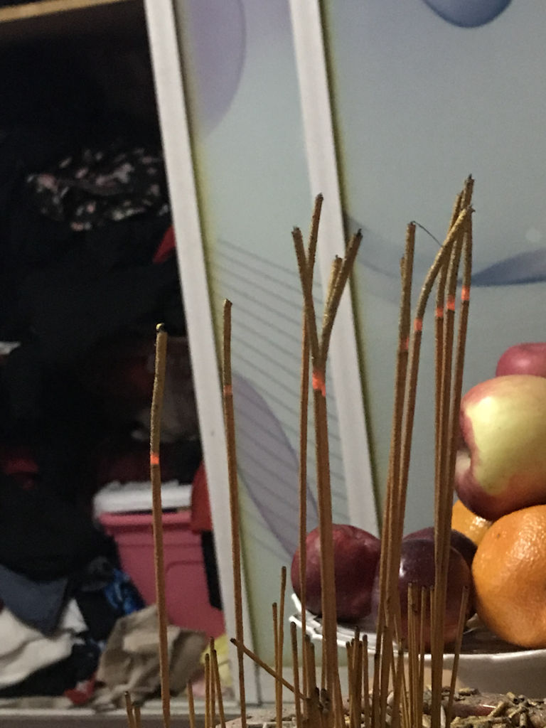 出道仙立完堂口后每天都要上香么(出道仙立完堂口半年不能看事)