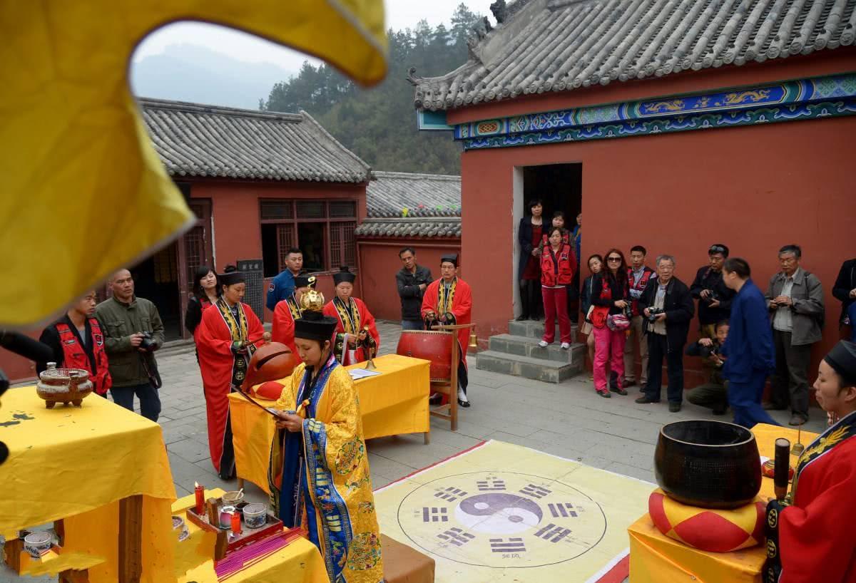 立堂口是道教还是佛教的(立堂口的利弊)