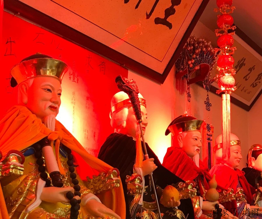 还没立堂口就能给别人看病了咋回事(能看实病的堂口厉害吗)