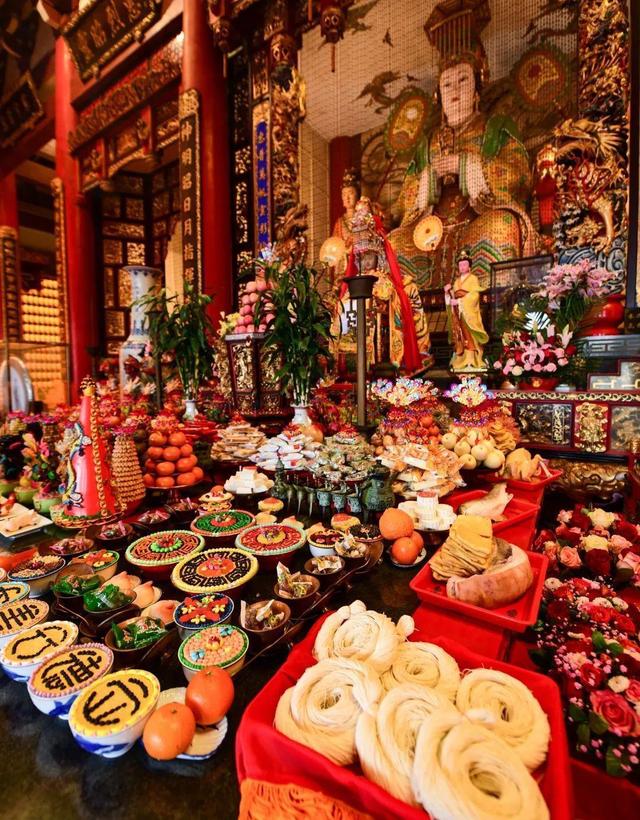 立堂口怎么摆供品(仙堂小年上啥供品)
