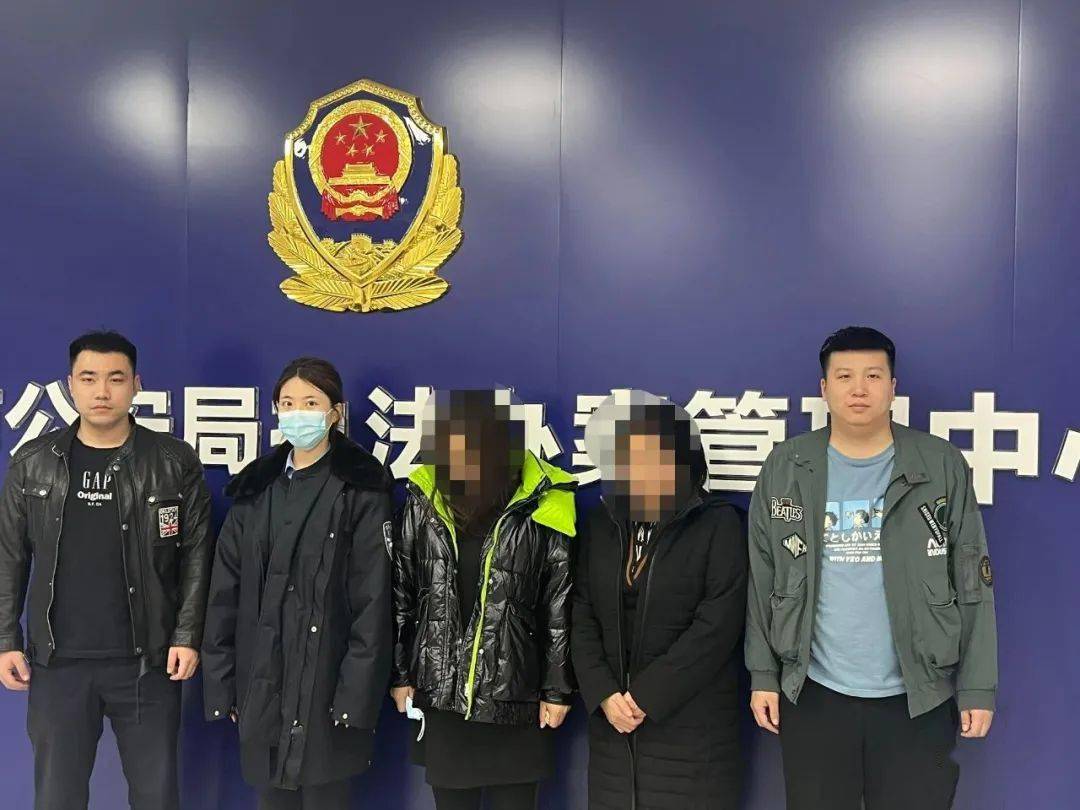立堂口有师父报名的吗(立堂口的时候师傅引领报名)