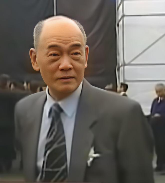 立完堂口脖子疼(立完堂口后身体的反应)