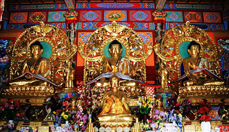 刚立完堂口可以去寺庙吗(去完寺庙回家后要注意什么)